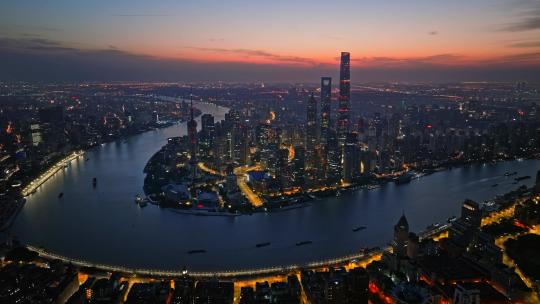 上海外滩陆家嘴日出火烧云朝霞