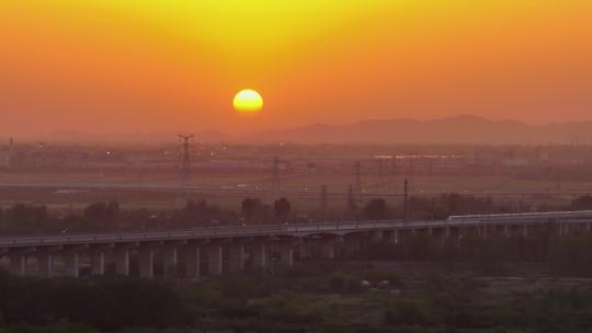 【原创合集7镜头】日落夕阳下飞驰的高铁