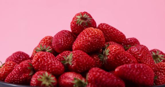 水果 一堆草莓视频素材
