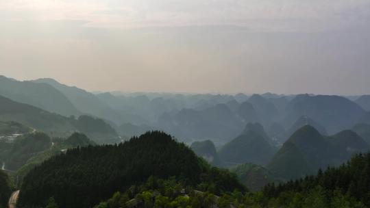 4K航拍贵州群山清晨风景
