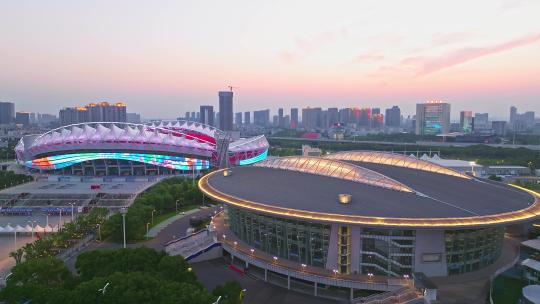武汉体育中心上升下摇镜头视频素材模板下载