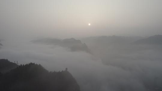 云雾缭绕中的贵州省镇远古镇航拍风光视频素材模板下载