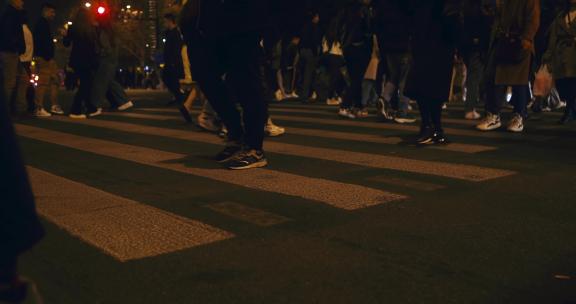 【正版素材】繁华城市夜景外滩人流脚步