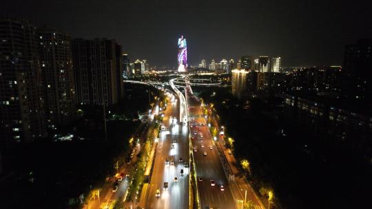 河南郑州夜景交通车辆行驶拥堵交通航拍