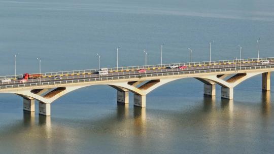 武汉南太子湖大桥长焦镜头视频素材模板下载
