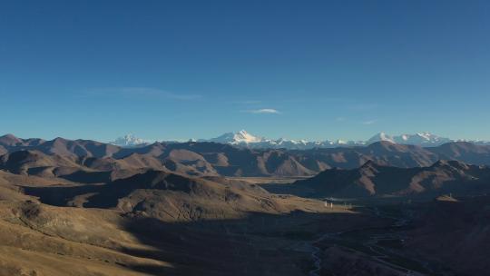 4K航拍加乌拉山口珠穆朗玛峰