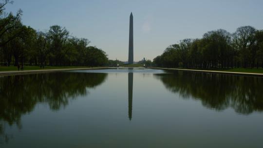 3150_华盛顿纪念碑上的倒影