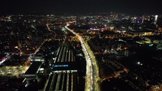 云南昆明火车站交通夜景航拍