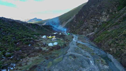 航拍四川甘孜贡嘎沟那玛峰登山大本营