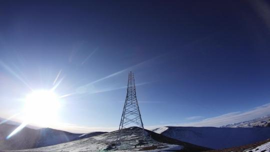 4K5200米雪山顶输电铁塔组立大延时1机位13