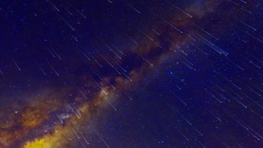 浪漫星空银河流星雨