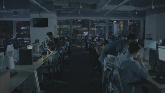 写字楼办公室加班工作场景大景