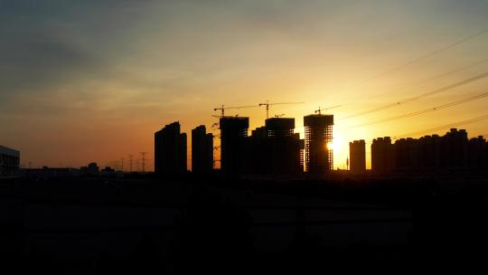 夕阳城市建设航拍4k