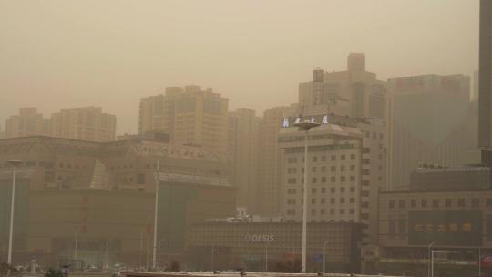城市沙尘暴扬沙雾霾视频素材模板下载