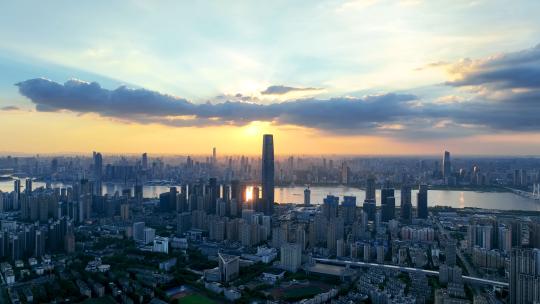 航拍武汉城市天际线高楼夕阳晚霞天空落日