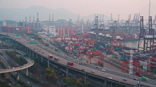 香港葵涌货柜码头车流