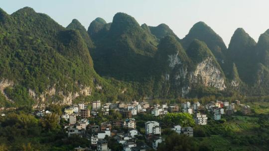 广西桂林山水/小镇风景/山水风光航拍