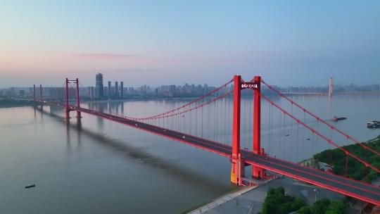 武汉长江鹦鹉洲大桥
