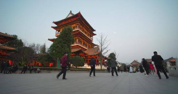 新年台儿庄旅游游客人群