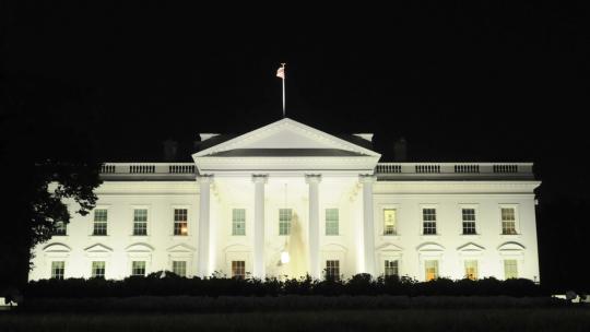 夜晚的白宫视频素材模板下载
