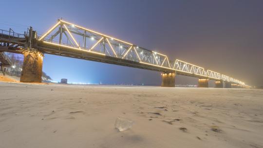 哈尔滨冬季铁路桥延时摄影