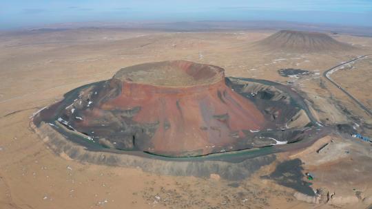 4k航拍内蒙古乌兰哈达火山