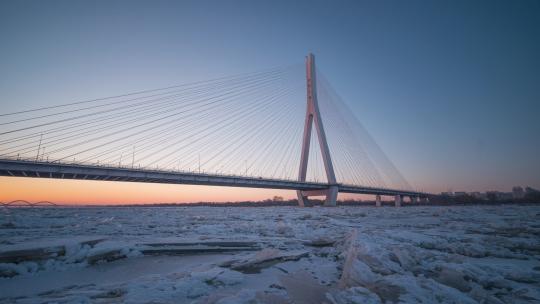 哈尔滨冬季大桥延时摄影