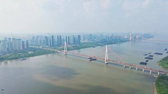 武汉白沙洲大桥推近镜头视频素材模板下载