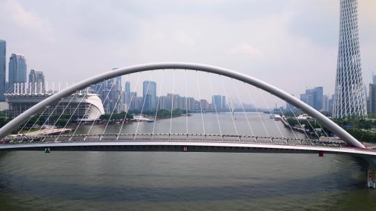 4K航拍广州海心桥城市建筑美观人行桥