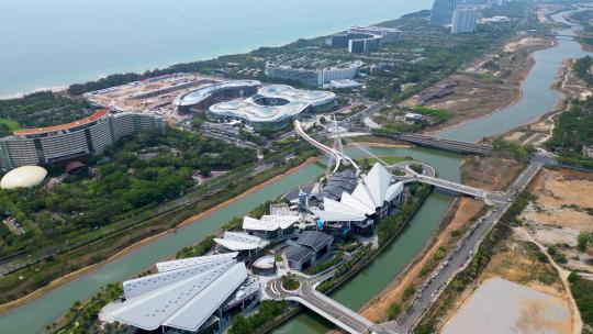 海南省三亚市三亚国际免税城航拍建筑与风景