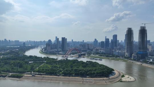 航拍武汉城市地标南岸嘴长江与汉江交汇处视频素材模板下载