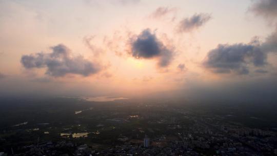 海南省万宁市城市平流云航拍风景