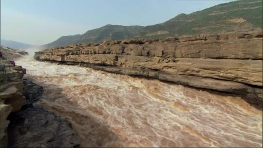 黄河流水实拍视频素材模板下载