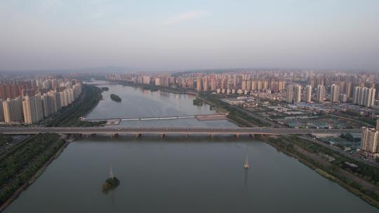 河南洛阳洛河桥梁交通航拍视频素材模板下载