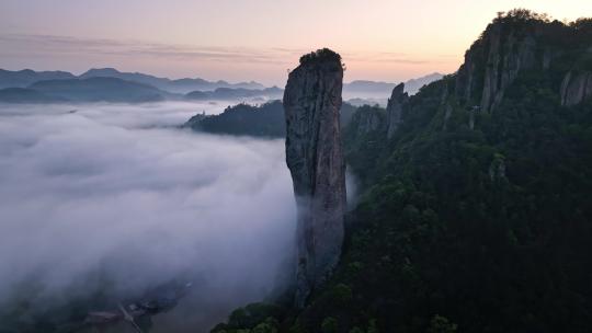 丽水缙云仙都风景区鼎湖峰日出云海航拍