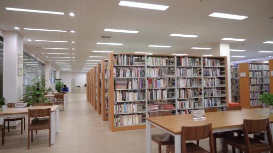 图书馆空境