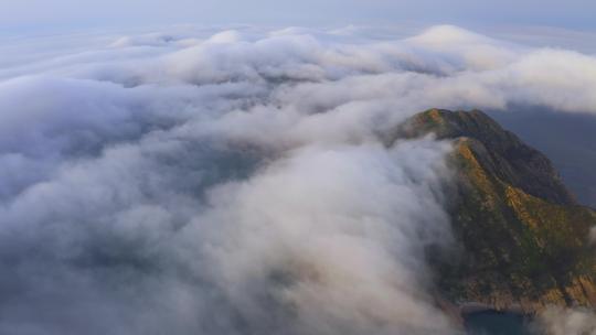 云雾缭绕的海岛大钦岛视频素材模板下载