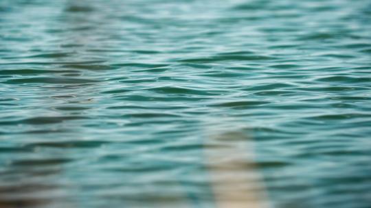 水面湖面波浪微风荡漾