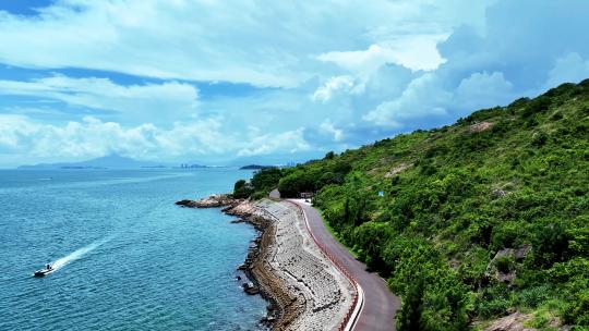 航拍蓝色海洋碧海蓝天山海绿道海岸线海景