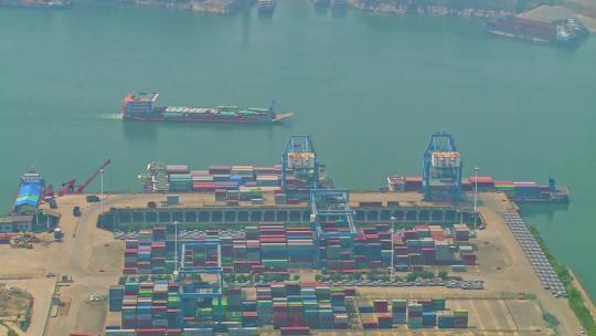 长江港口码头物流运输