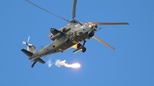 4K稳定：2022空军开放日武直10直升机