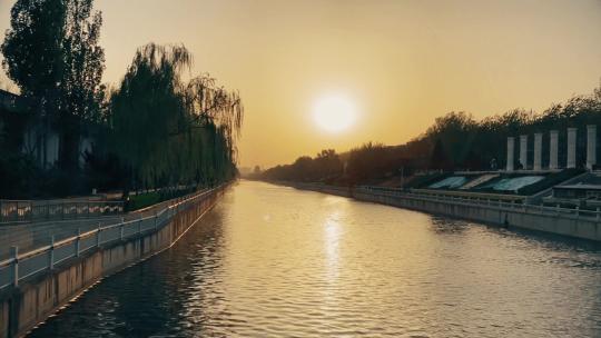 【实拍】黄昏的护城河视频素材模板下载