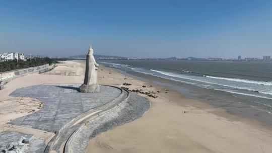 泉州晋江市衙口滨海休闲旅游区沙滩施琅像