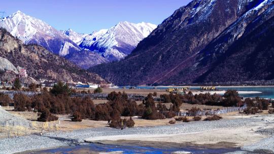 西藏派墨公路雪山航拍709