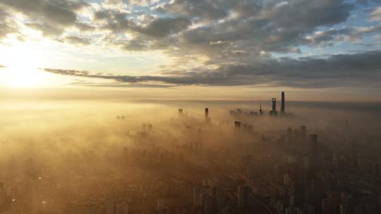 上海日出航拍-金光平流雾