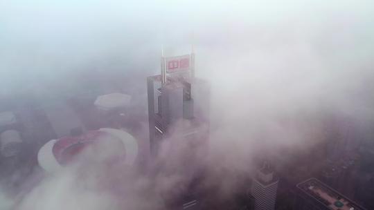 广州中信广场城市地标雨后穿云航拍4K视频