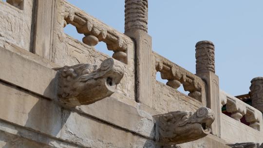 故宫皇家建筑紫禁城排列的石柱