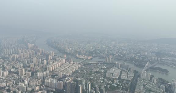 阴雨天福州航拍城市下雨天建筑云雾缭绕风光