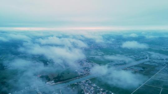 海南省万宁市城市平流云航拍风景