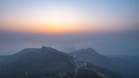 8K能源朝霞风力发电山峰朝霞延时